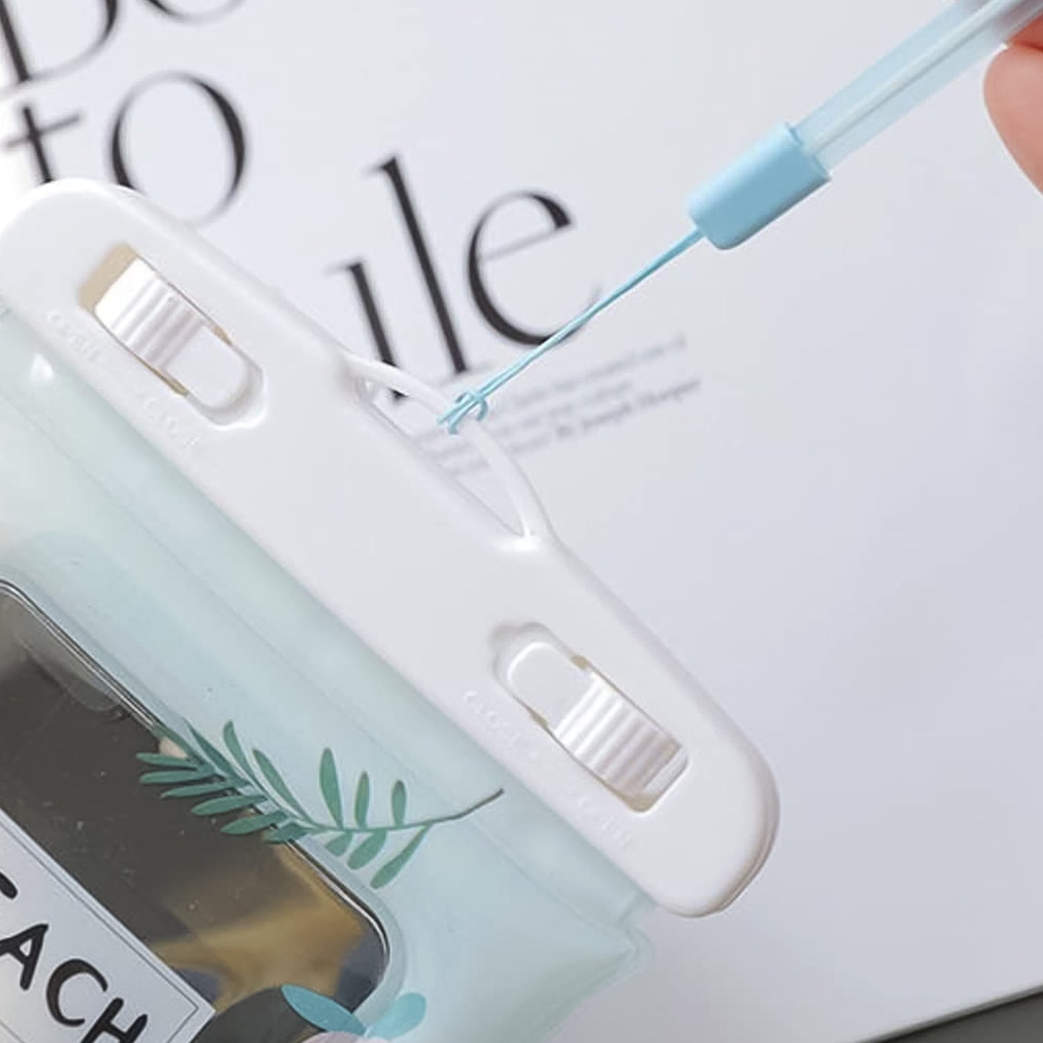 Clear Waterproof Mobile Pouch with Neck Strap Clear Waterproof Mobile Pouch with Neck Strap